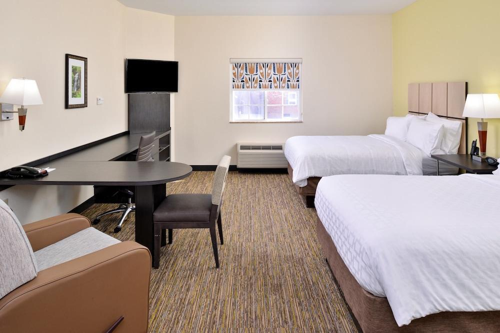 Candlewood Suites Winchester, An Ihg Hotel Экстерьер фото