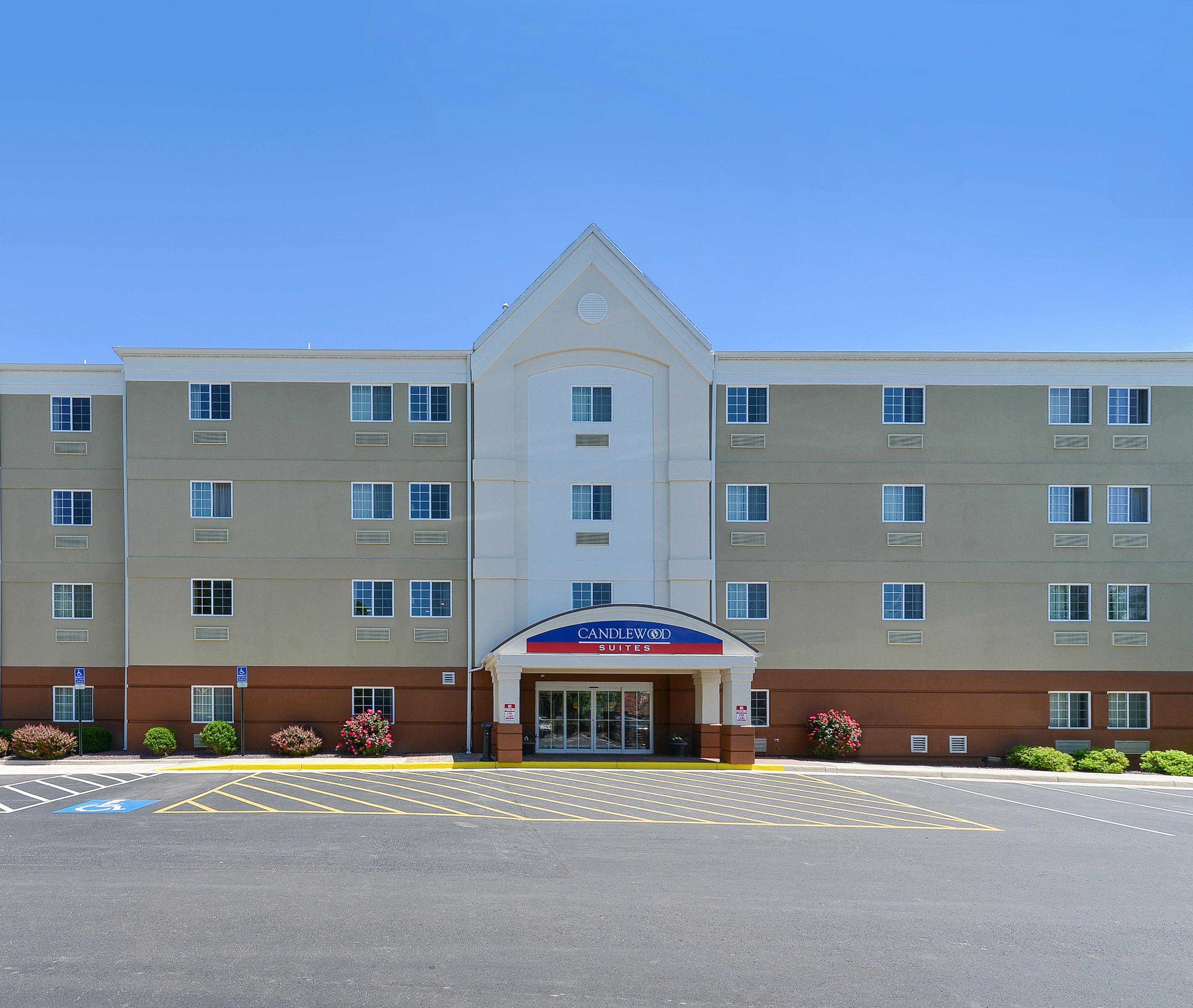 Candlewood Suites Winchester, An Ihg Hotel Экстерьер фото